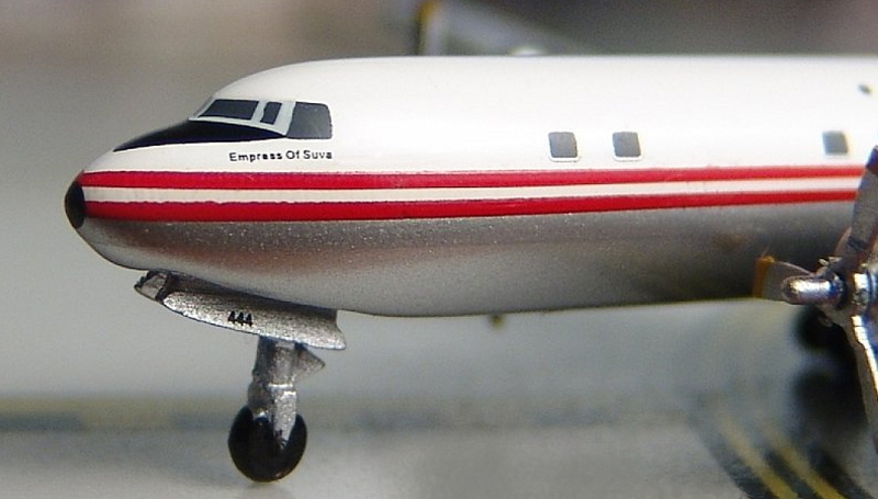 Maquette résine Flugzeug 1/200 - Douglas DC-6 Sterling Airways
